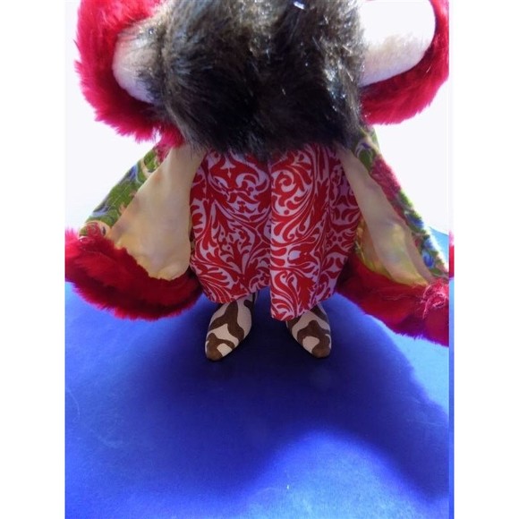 Rare Christmas Holiday High Fashion Miss Polar Bear Figurine Statue - Picture 7 of 7